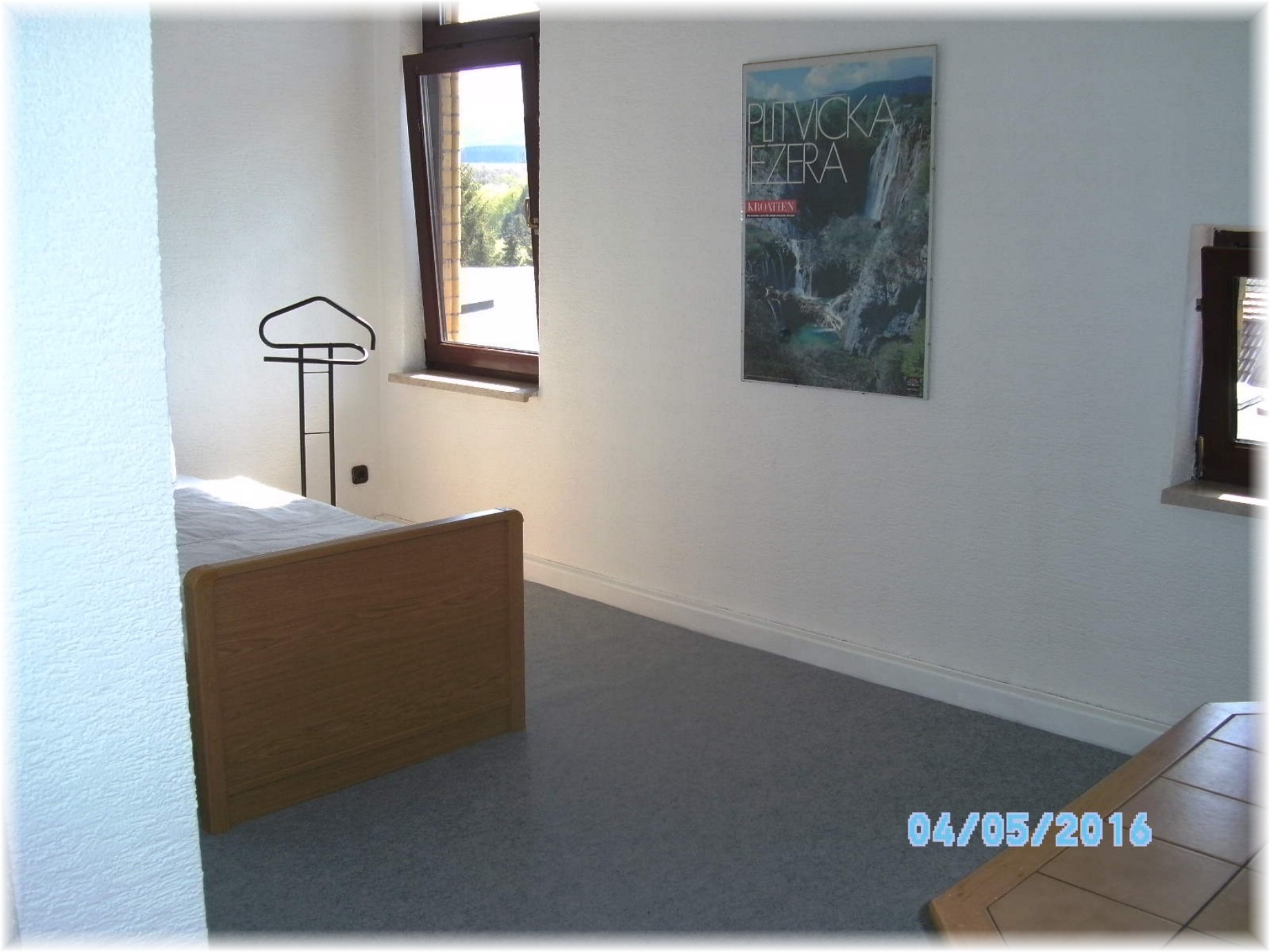 DG, Zimmer "B", Einzelzimmer, 20 m² + anteilig KÜ + DU/BAD/WC + Flur
