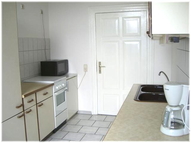 OG, Küche in 2 R.-Wohnung; ca. 11 m²